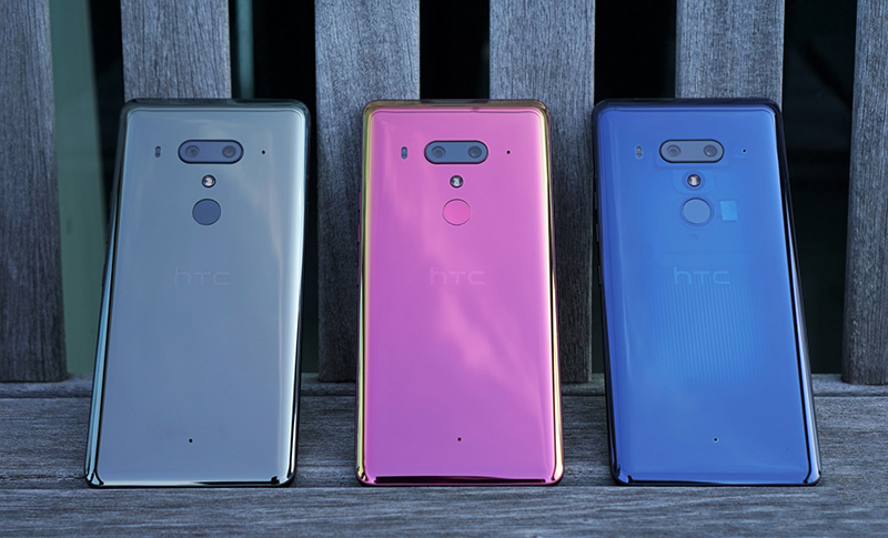 HTC U12+ với nhiều màu sắc thời thượng