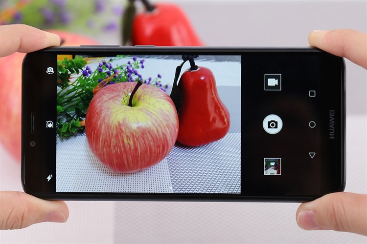 Điện thoại Huawei Y6 Prime (2018)