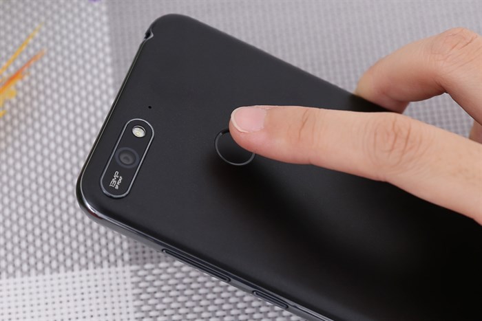 Điện thoại Huawei Y6 Prime (2018)