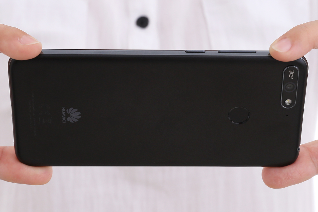 Điện thoại Huawei Y6 Prime (2018)