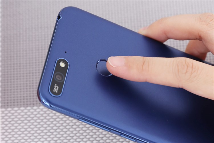 Điện thoại Huawei Y6 Prime (2018)