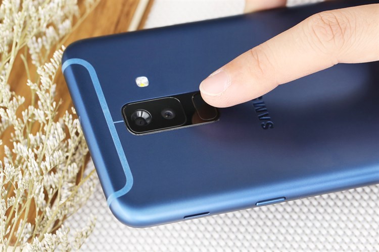 Điện thoại Samsung Galaxy A6+ (2018)