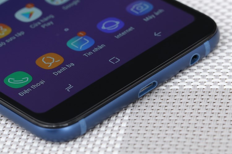 Điện thoại Samsung Galaxy A6+ (2018)