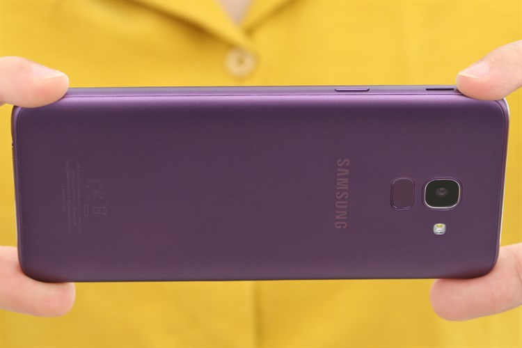 Điện thoại Samsung Galaxy J6