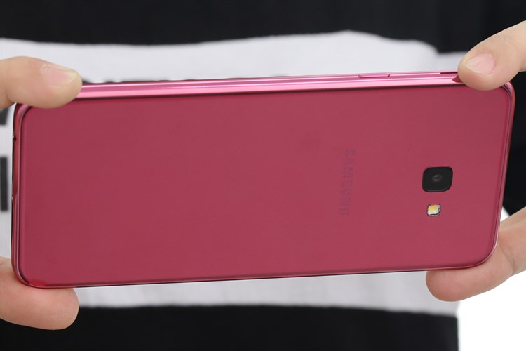 Điện thoại Samsung Galaxy J4+