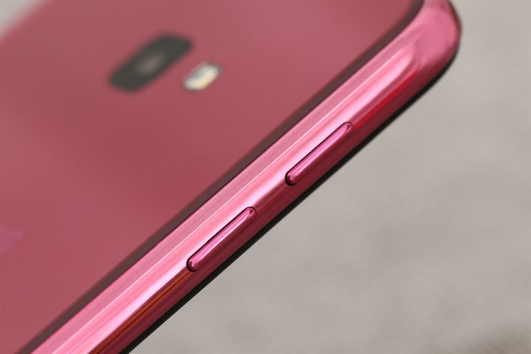 Điện thoại Samsung Galaxy J4+