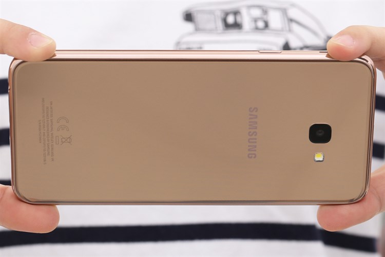 Điện thoại Samsung Galaxy J4+