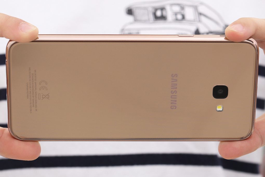 Điện thoại Samsung Galaxy J4+