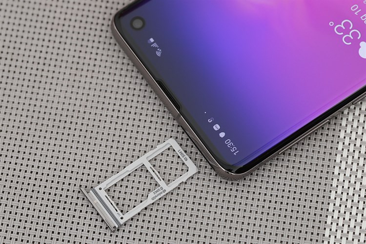 Điện thoại Samsung Galaxy S10 Màu Đen