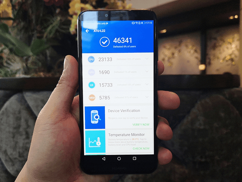 Huawei Y6 (2018) Huawei Y6 (2018)