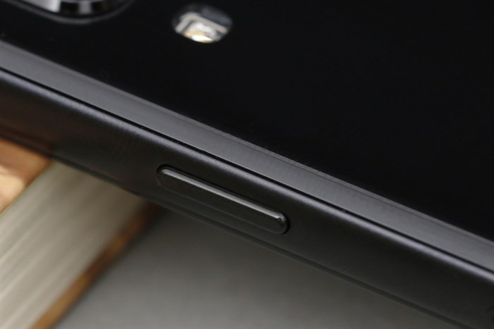 Điện thoại Samsung Galaxy A8 Star Màu Đen