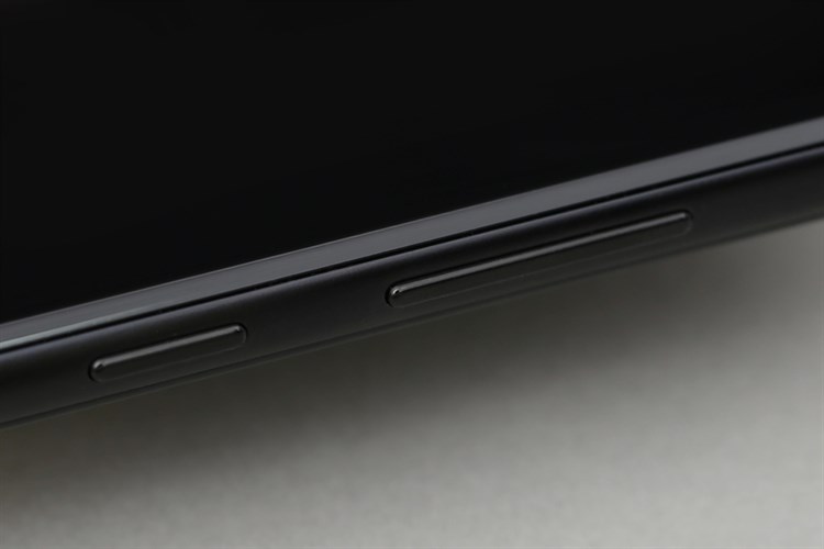 Điện thoại Samsung Galaxy A8 Star Màu Đen