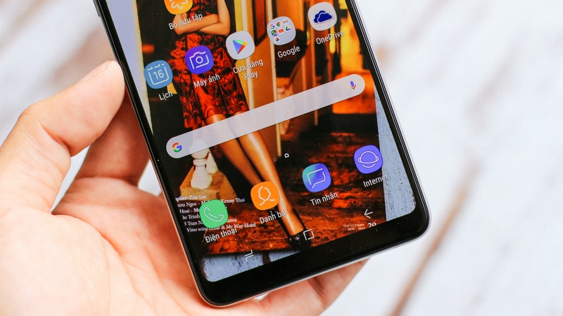 Giao diện Android 8 của điện thoại Samsung Galaxy A8 Star