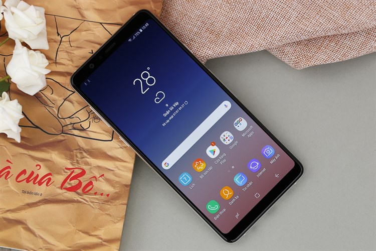 Điện thoại Samsung Galaxy A8 Star Màu Trắng