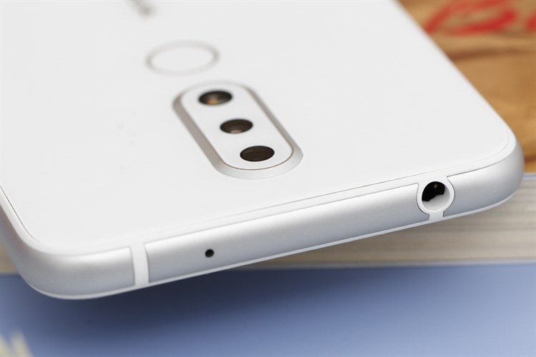 Điện thoại Nokia 6.1 Plus