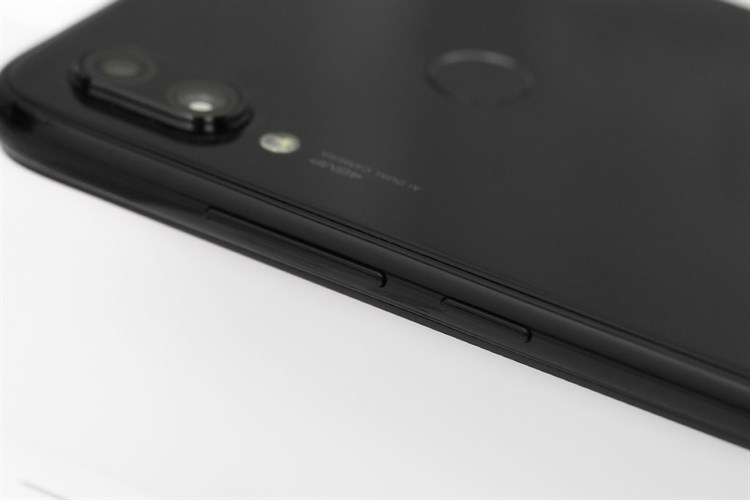 Điện thoại Xiaomi Redmi Note 7 (4GB/64GB) Màu Đen