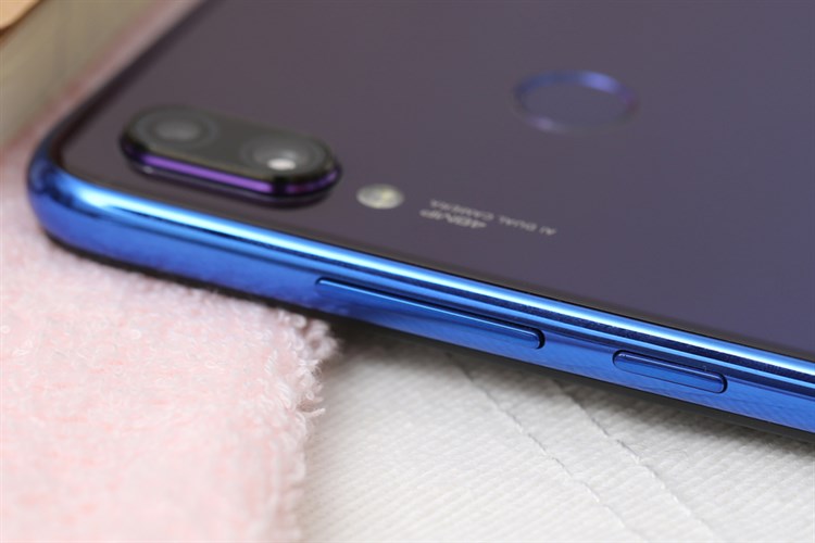 Điện thoại Xiaomi Redmi Note 7 (4GB/64GB) Màu Xanh Dương