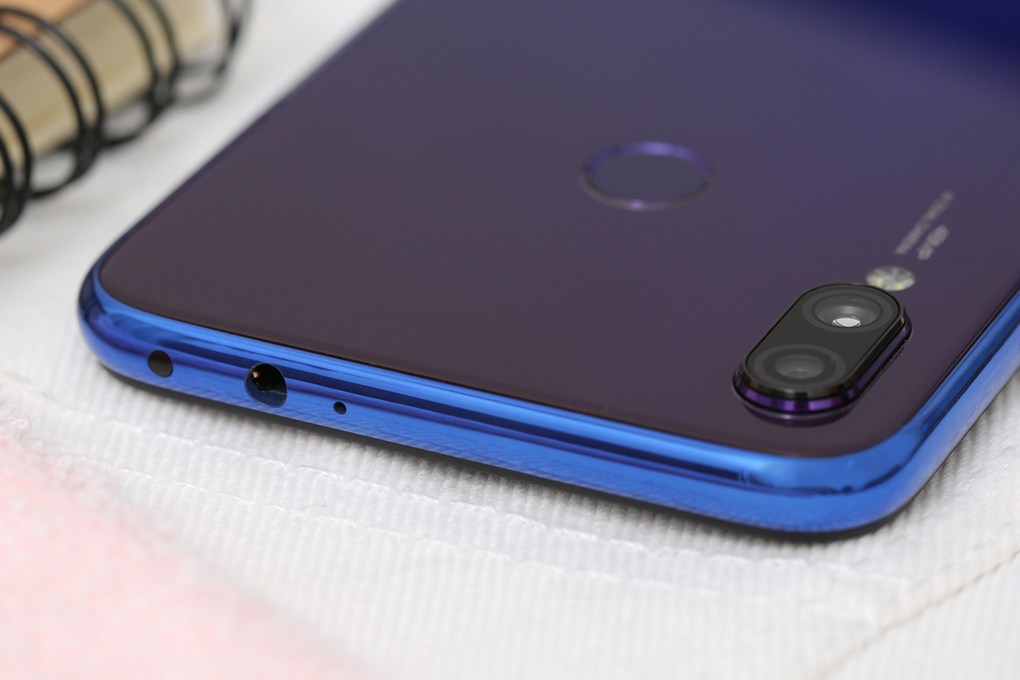 Điện thoại Xiaomi Redmi Note 7 (4GB/64GB) Màu Xanh Dương