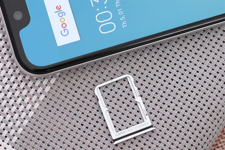 Điện thoại Xiaomi Mi 8 Màu Trắng