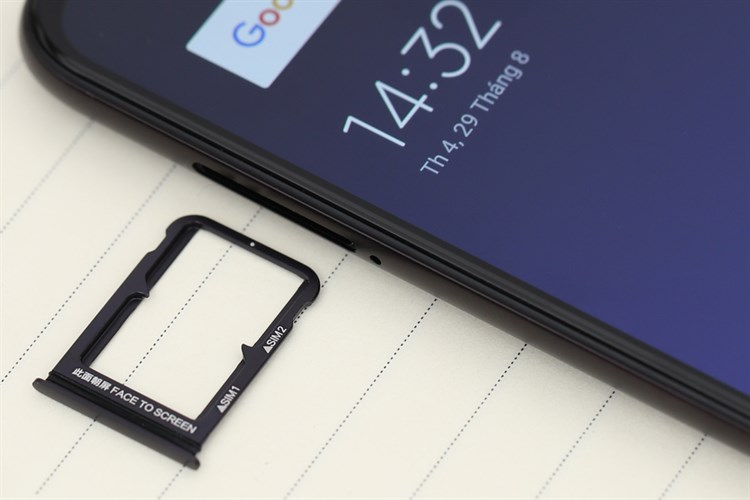 Điện thoại Xiaomi Mi 8 Màu Đen