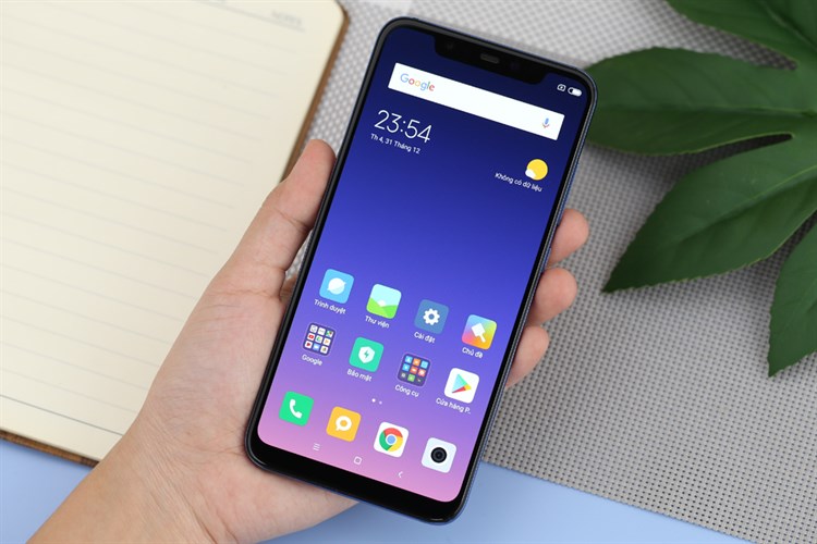 Điện thoại Xiaomi Mi 8 Màu Xanh Dương