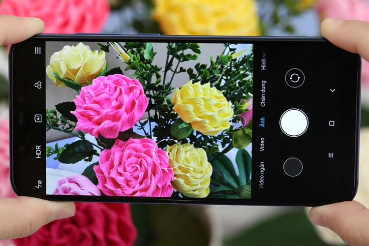 Điện thoại Xiaomi Mi 8 Màu Xanh Dương