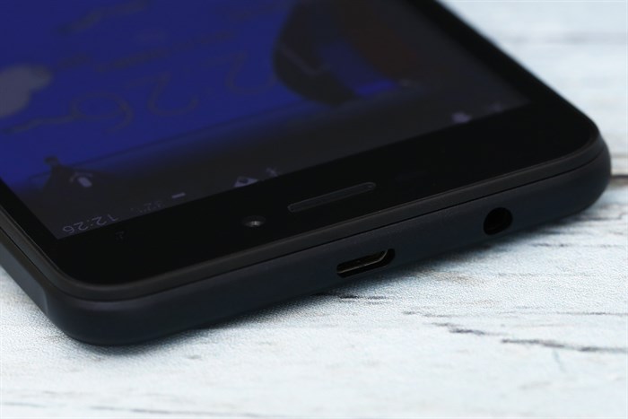 Điện thoại Mobiistar Lai Zoro 3 Màu Đen