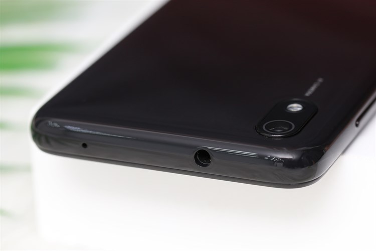 Điện thoại Xiaomi Redmi 7A (2GB/32GB) Màu Đỏ