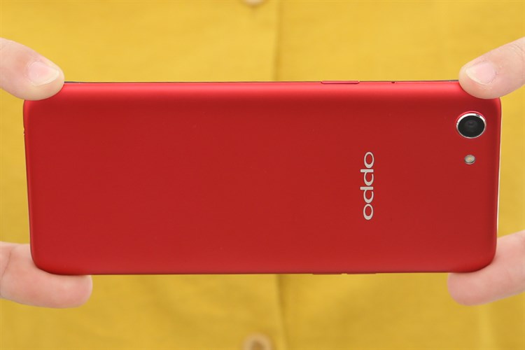 Điện thoại OPPO A83 2018 16GB (không tai nghe)