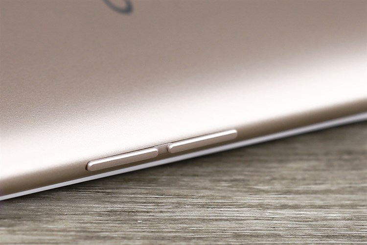 Điện thoại OPPO A83 2018 16GB (không tai nghe)