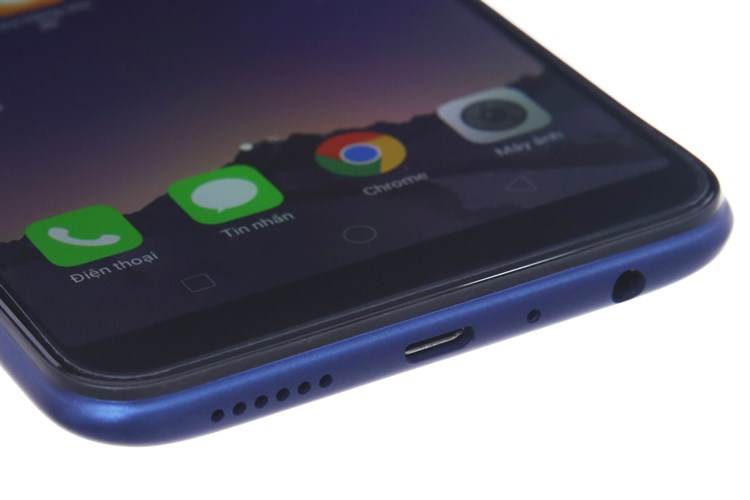 Điện thoại OPPO A83 2018 16GB (không tai nghe)