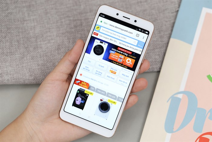 Điện thoại Xiaomi Redmi 6 Màu Vàng