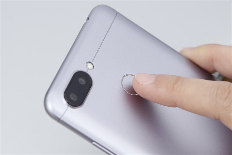 Điện thoại Xiaomi Redmi 6 Màu Xám