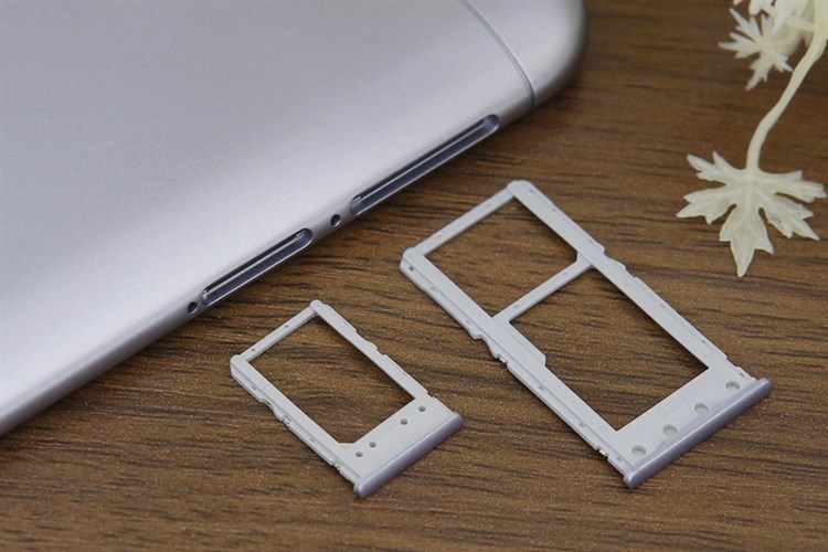 Điện thoại Xiaomi Redmi 6 Màu Xám