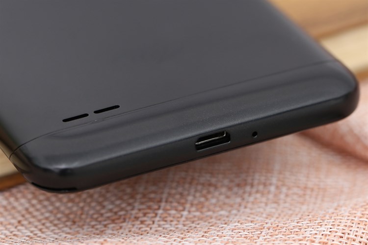 Điện thoại Itel S12