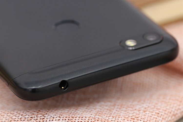 Điện thoại Itel S12