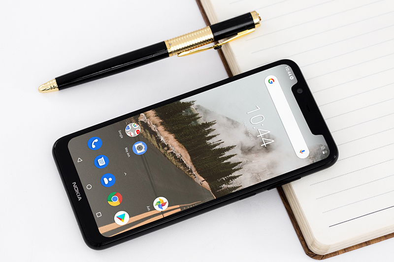 Thiết kế tai thỏ trên Nokia 5.1 Plus