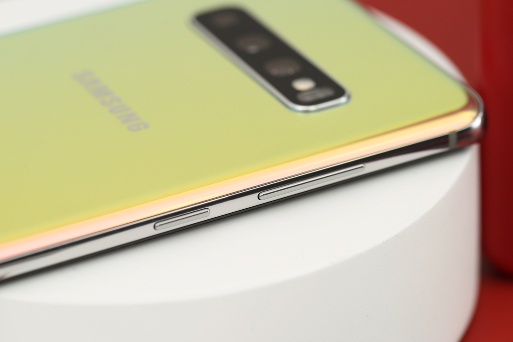 Điện thoại Samsung Galaxy S10+ Màu Bạc