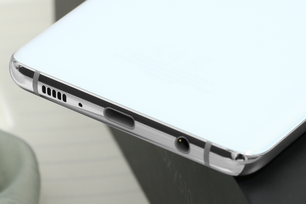 Điện thoại Samsung Galaxy S10+ Màu Trắng