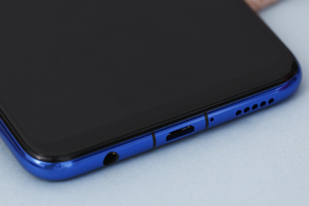 Điện thoại Huawei Nova 3i