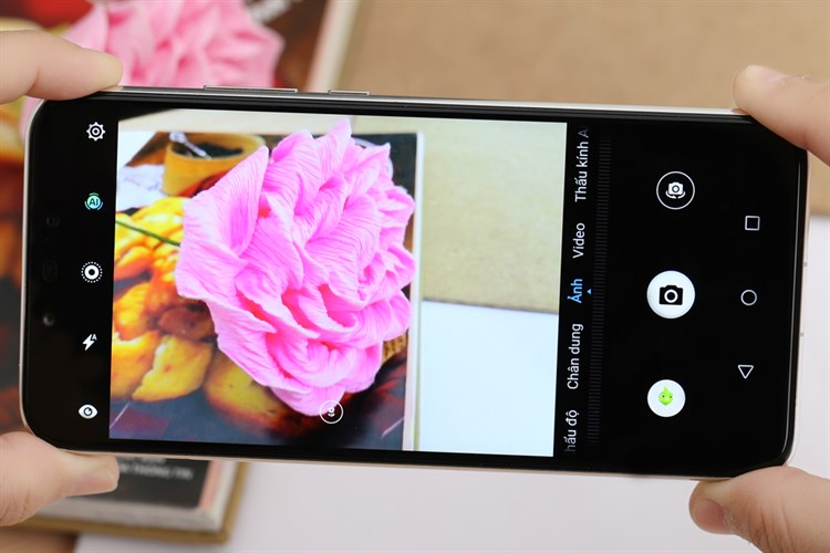 Điện thoại Huawei Nova 3i