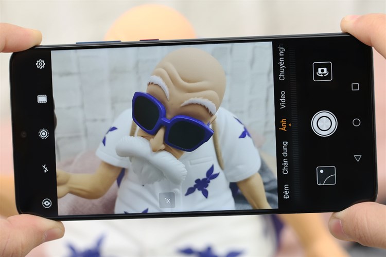 Điện thoại Huawei Mate 20 Màu Xanh Dương