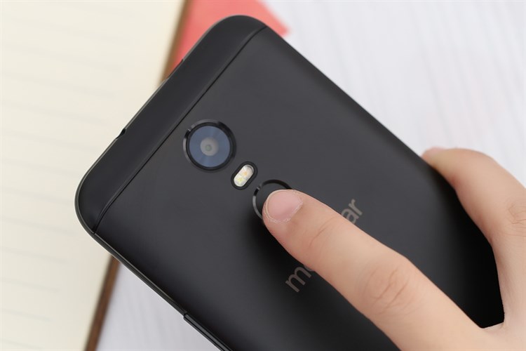 Điện thoại Mobiistar E1