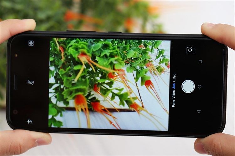 Điện thoại Mobiistar E1