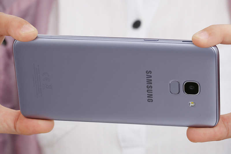 Đánh giá điện thoại Samsung Galaxy J6 Tím Lavender