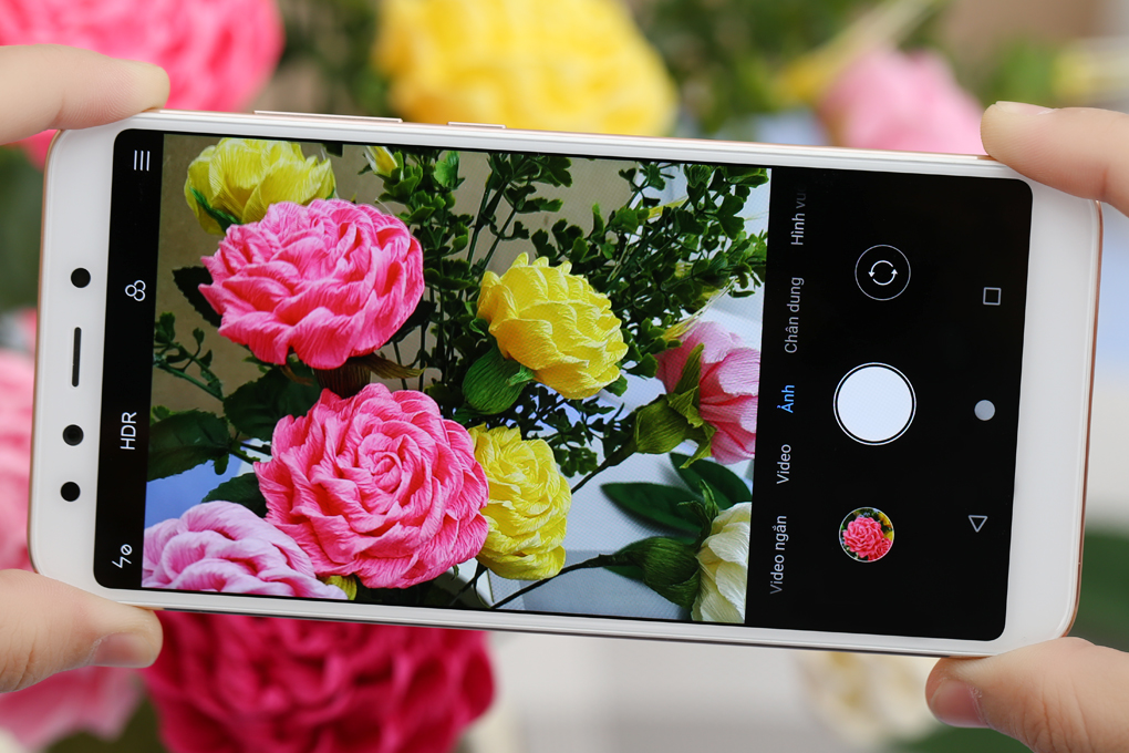 Điện thoại Xiaomi Mi A2 Màu Vàng
