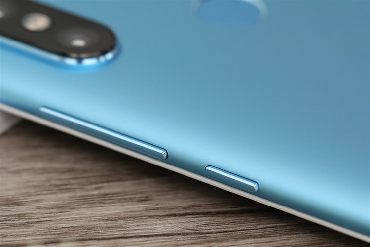 Điện thoại Xiaomi Mi A2 Màu Xanh Dương