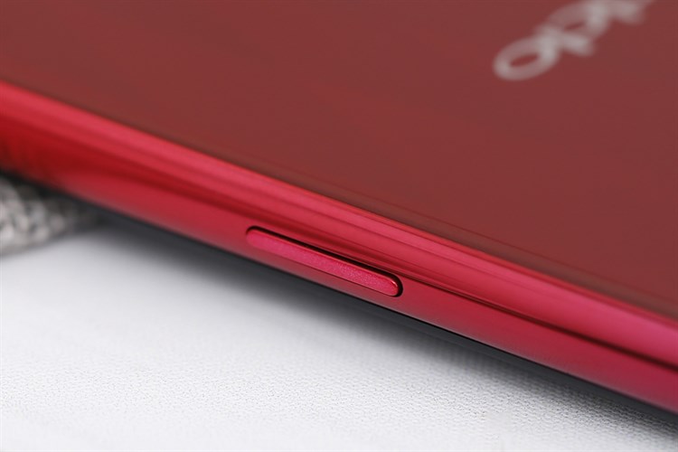 Điện thoại OPPO F9 Màu Đỏ