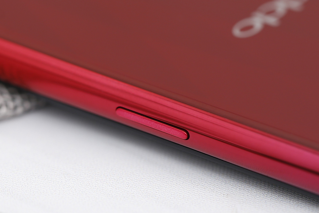 OPPO F9 - 25