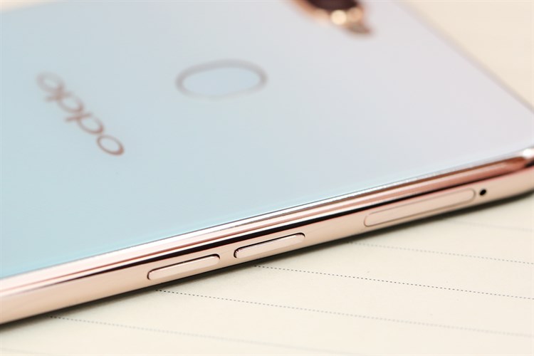 Điện thoại OPPO F9 Màu Xanh ngọc